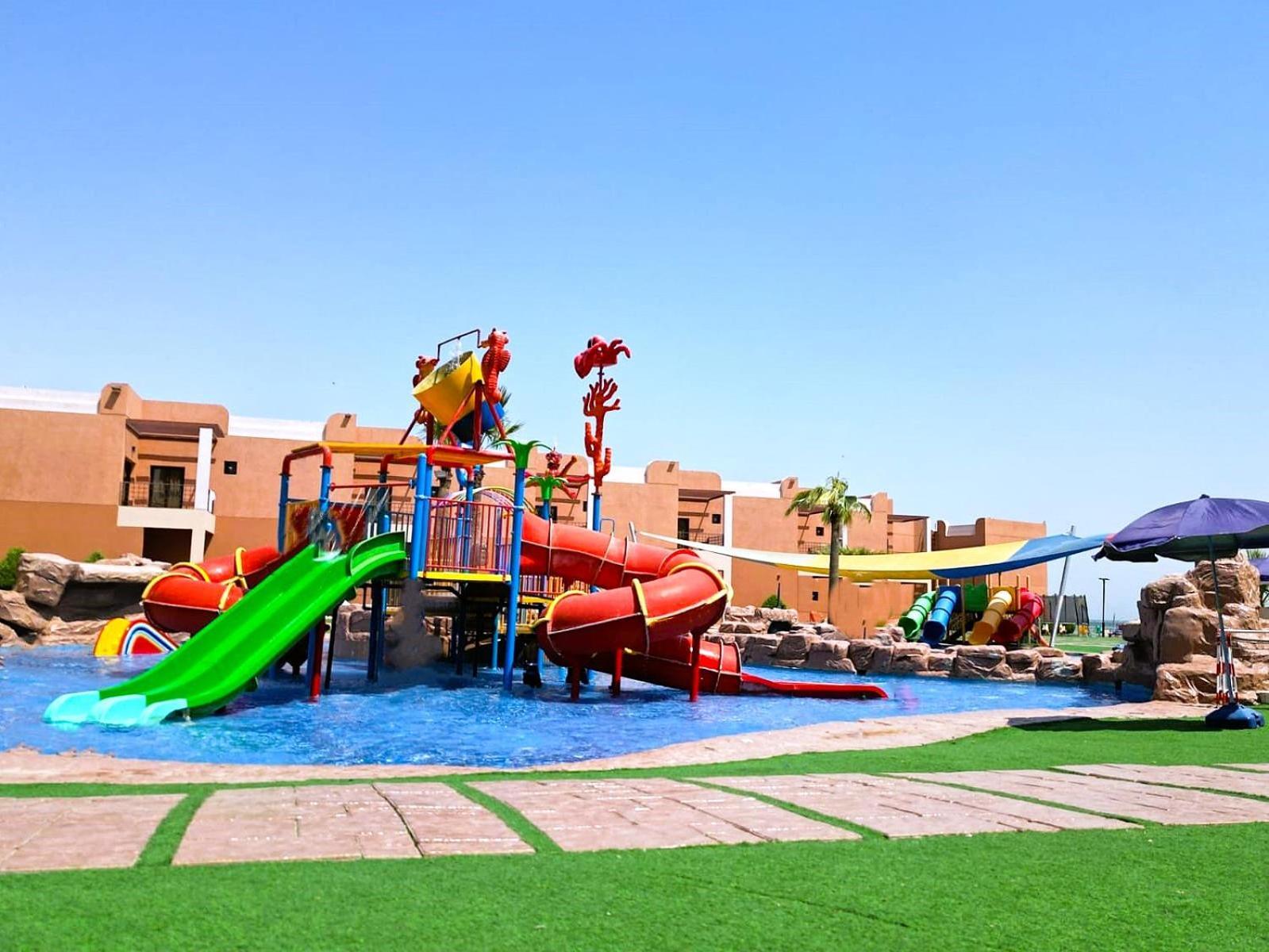 海蓝宝石科威特度假村（仅限家庭） Al Nuwaiseeb 外观 照片